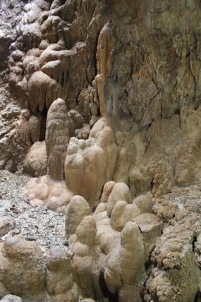grotta del ciclamino_191.JPG